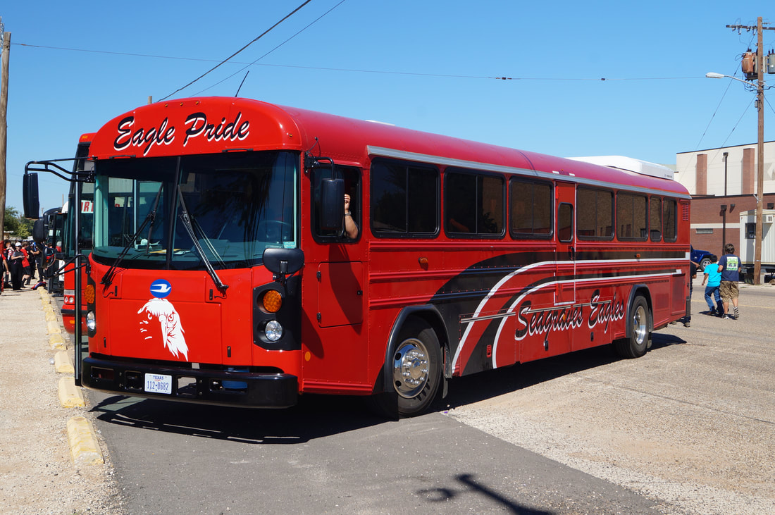 Seagraves ISD Activity Bus
